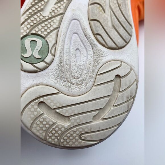 Lululemon Blissfeel Womens Size 8.5 Running Shoes White Athletic Workout Sneaker - Picture 12 of 16